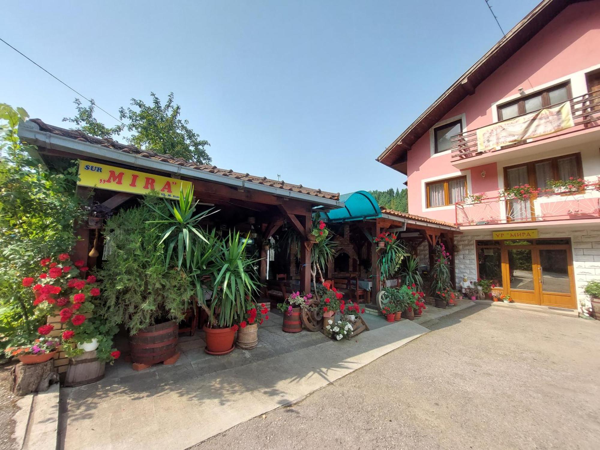 Apartment "Mira" Foca Exterior photo
